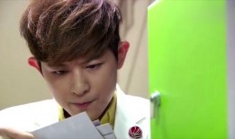 富二代记者爆料新闻,揭秘娱乐圈幕后真相