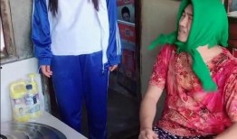 姐姐爆料妈妈视频,揭秘背后惊人真相