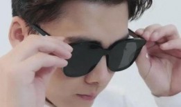 爆料李易峰带墨镜的视频,是何原因？