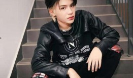 黄明昊狗仔爆料了吗视频,揭秘娱乐圈隐私风波