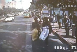 怀远网友爆料事件视频最新,最新事件视频引发热议，真相究竟如何？