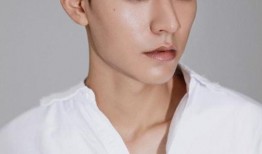 龚俊张哲瀚最新爆料,揭秘娱乐圈背后的惊人真相！