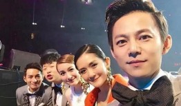 快乐家族互相爆料视频,笑料百出，情感真挚