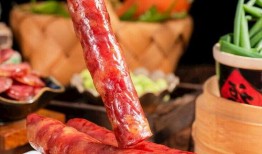 香肠做法爆料图片视频,从原料到成品，一图一视频带你领略传统工艺魅力